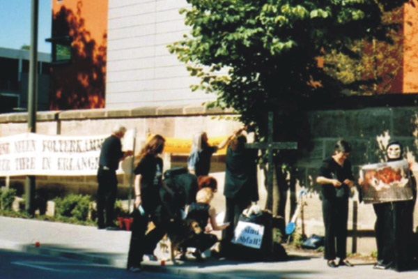 Engagement gegen Tierversuche in Erlangen